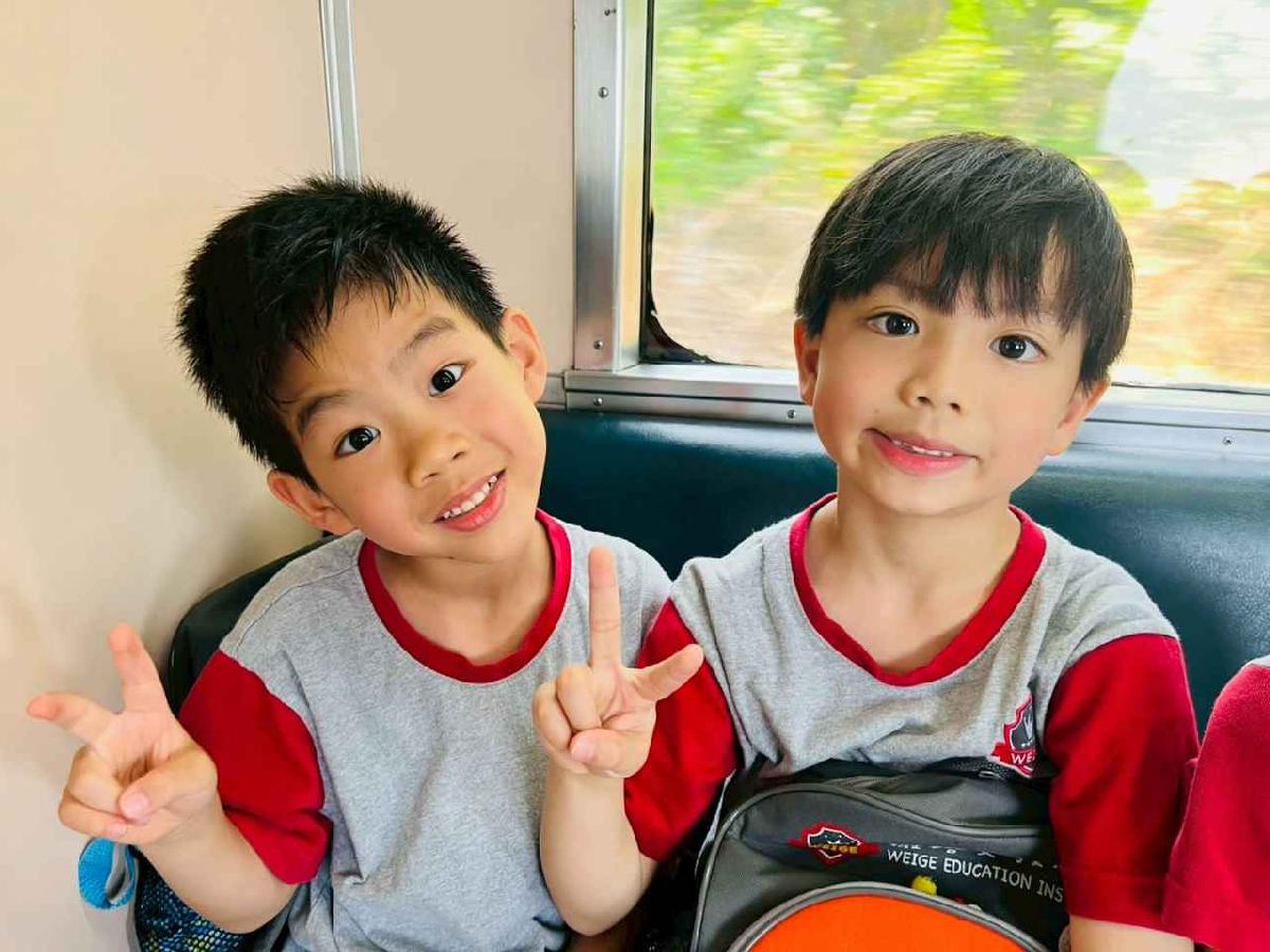 line_album_內灣火車之旅_260519_410
