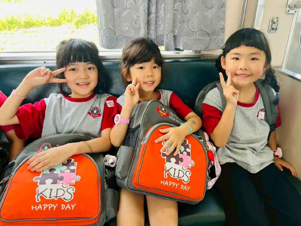 line_album_內灣火車之旅_260519_407