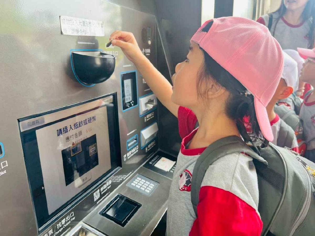 line_album_內灣火車之旅_260519_438