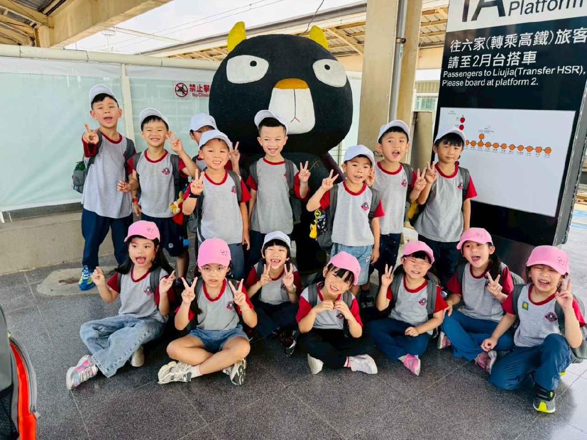 line_album_內灣火車之旅_260519_60