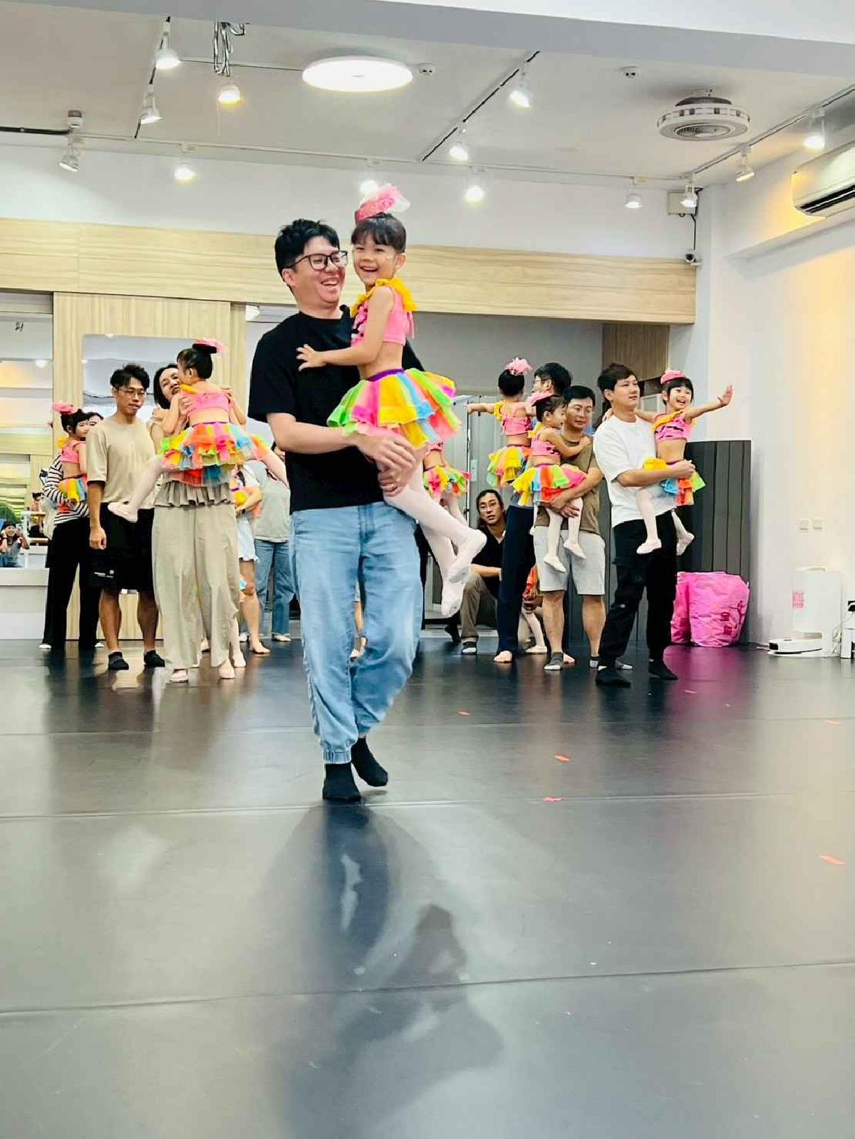 line_album_1150717舞蹈成果發表_260720_127