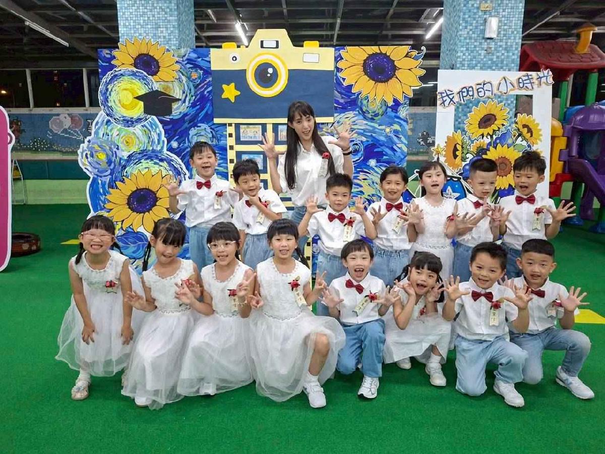 line_album_1150712珊瑚班畢業典禮_260714_5