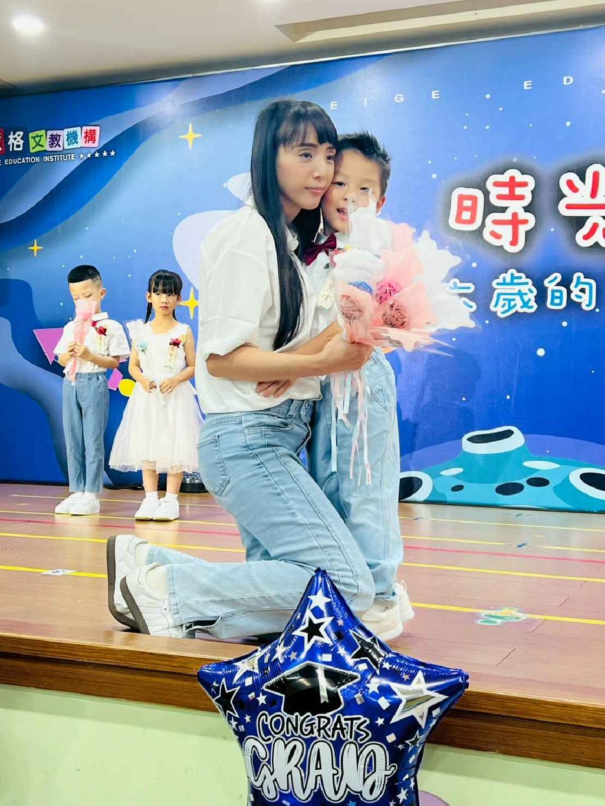 line_album_1150712珊瑚班畢業典禮_260714_73