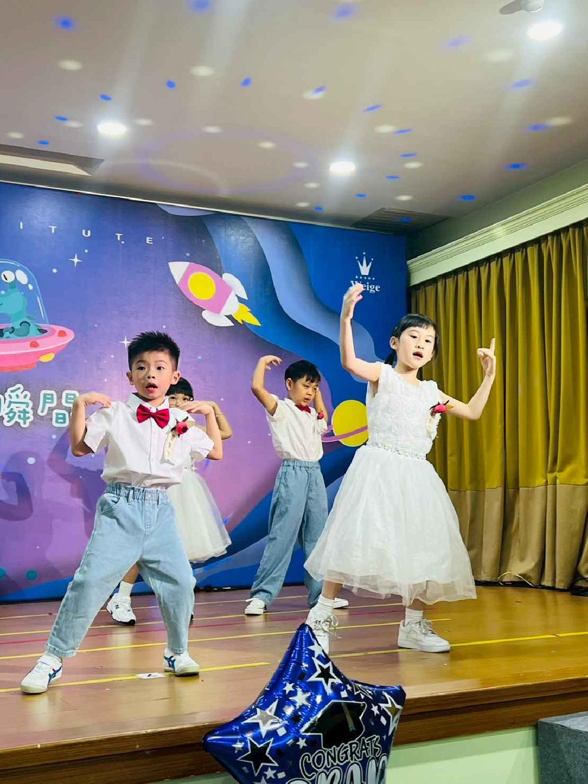 line_album_1150712珊瑚班畢業典禮_260714_114