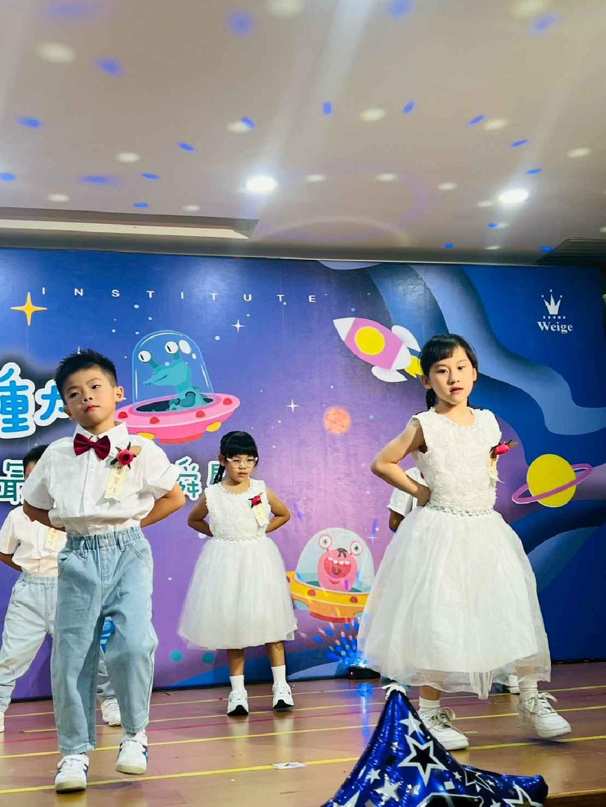 line_album_1150712珊瑚班畢業典禮_260714_107