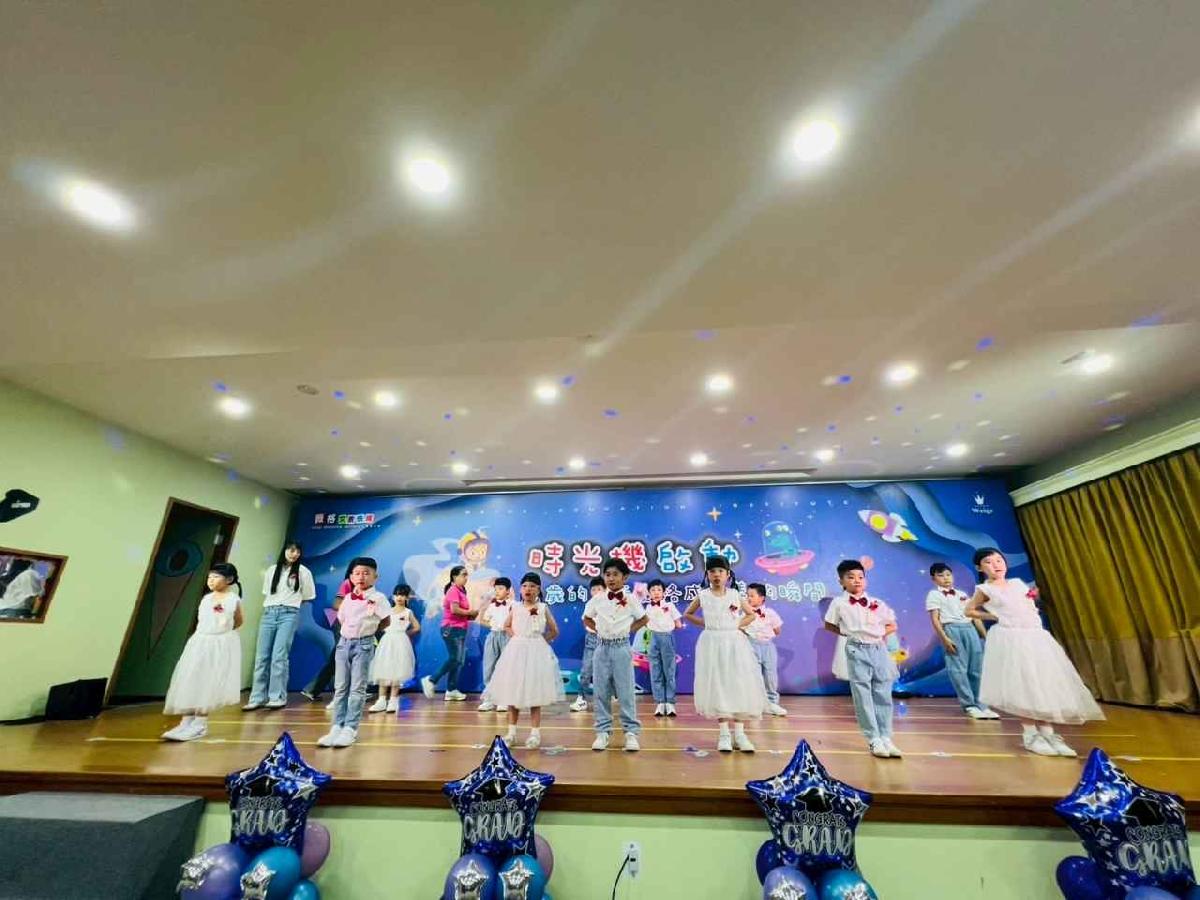 line_album_1150712珊瑚班畢業典禮_260714_92