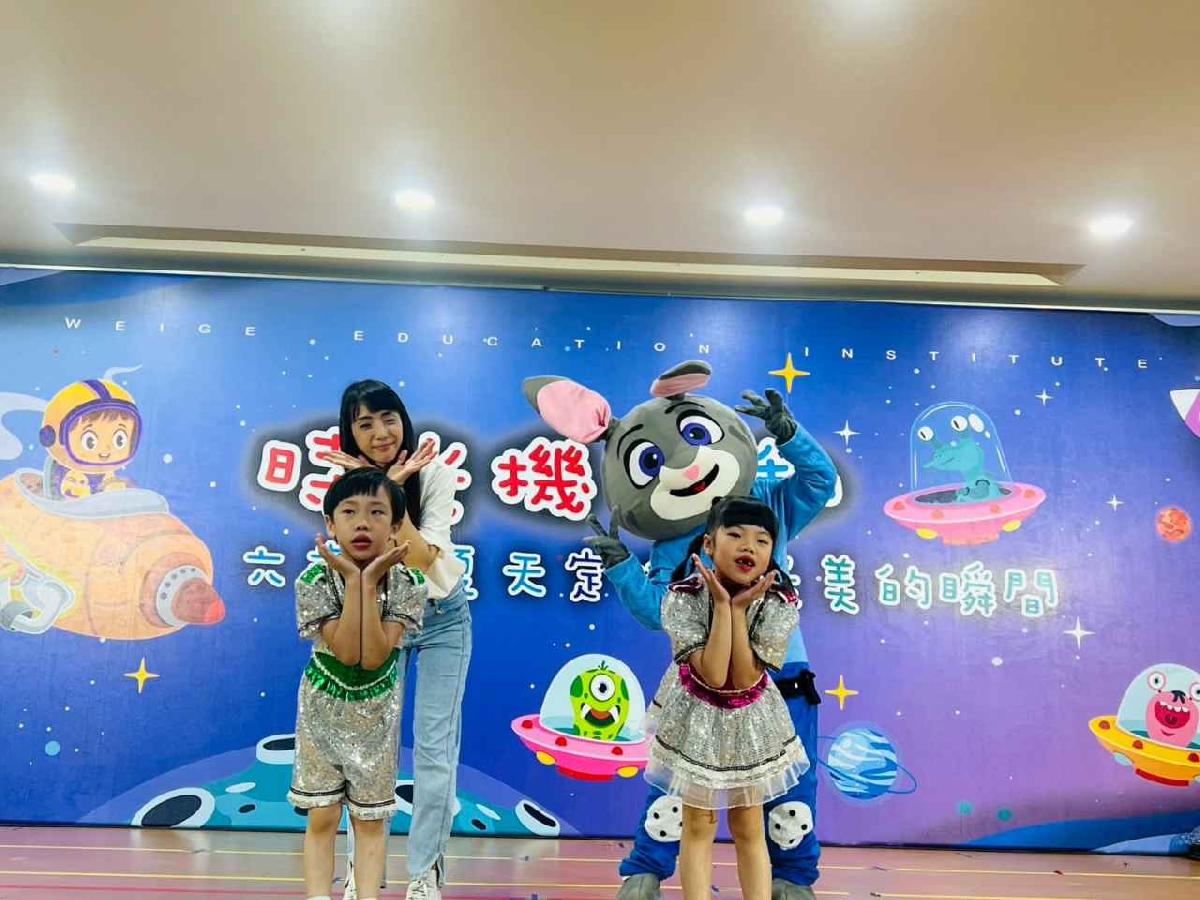line_album_1150712珊瑚班畢業典禮_260714_239