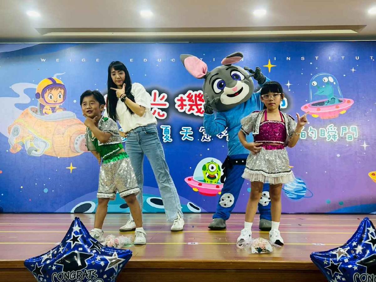 line_album_1150712珊瑚班畢業典禮_260714_245