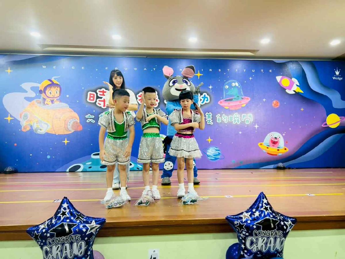 line_album_1150712珊瑚班畢業典禮_260714_213