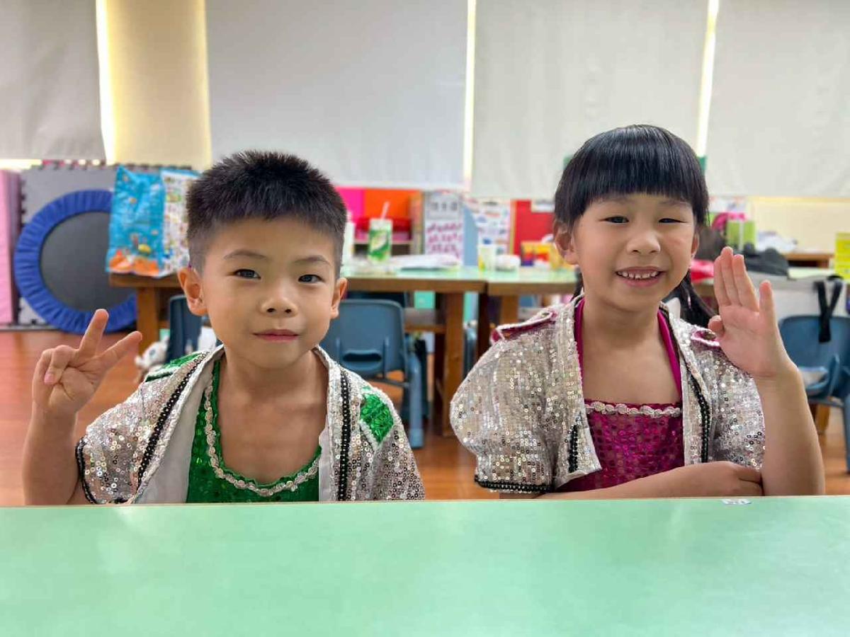 line_album_1150712珊瑚班畢業典禮_260714_279